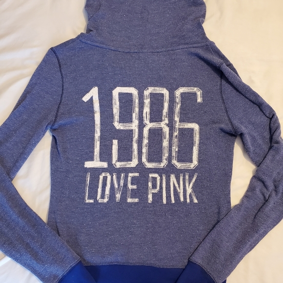 Sweater - Picture 3 of 3